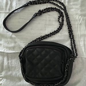 Forever 21 Chain Shoulder Bag